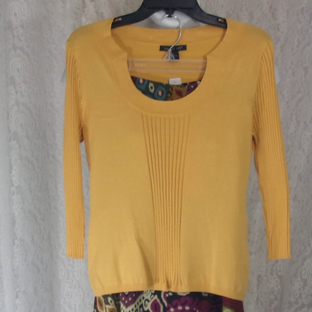 August Silk Golden Yellow Stretch Knit Sweater Top Blouse Size L